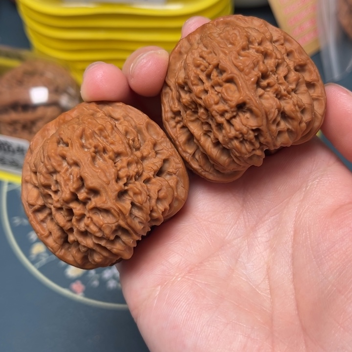 文玩核桃吊坠44-31136-05