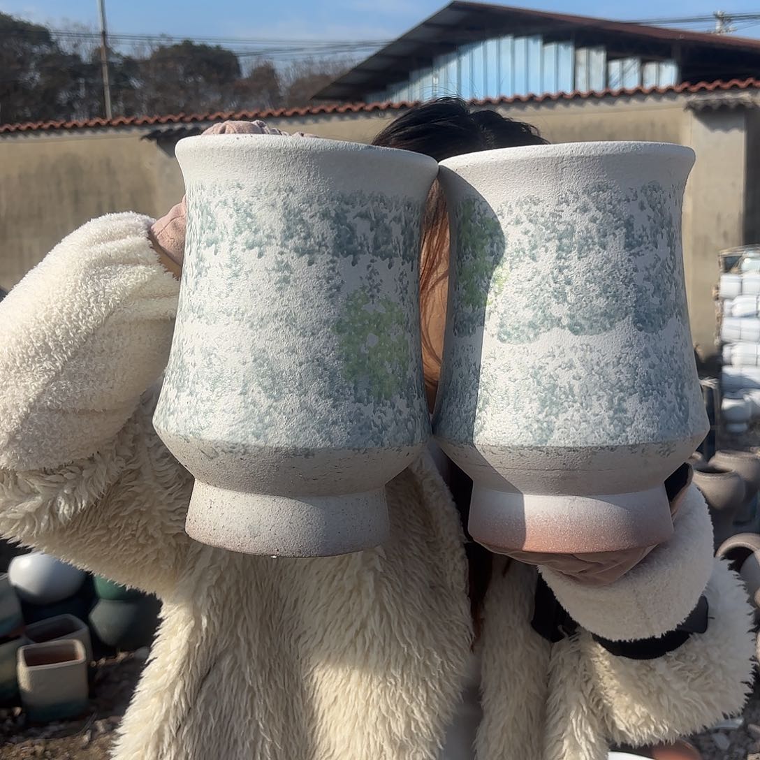 口径16高度24两个蛮腰