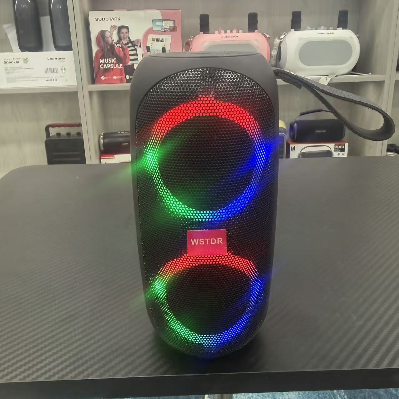 《孤品》库存清仓蓝牙音箱5067（介意勿拍）