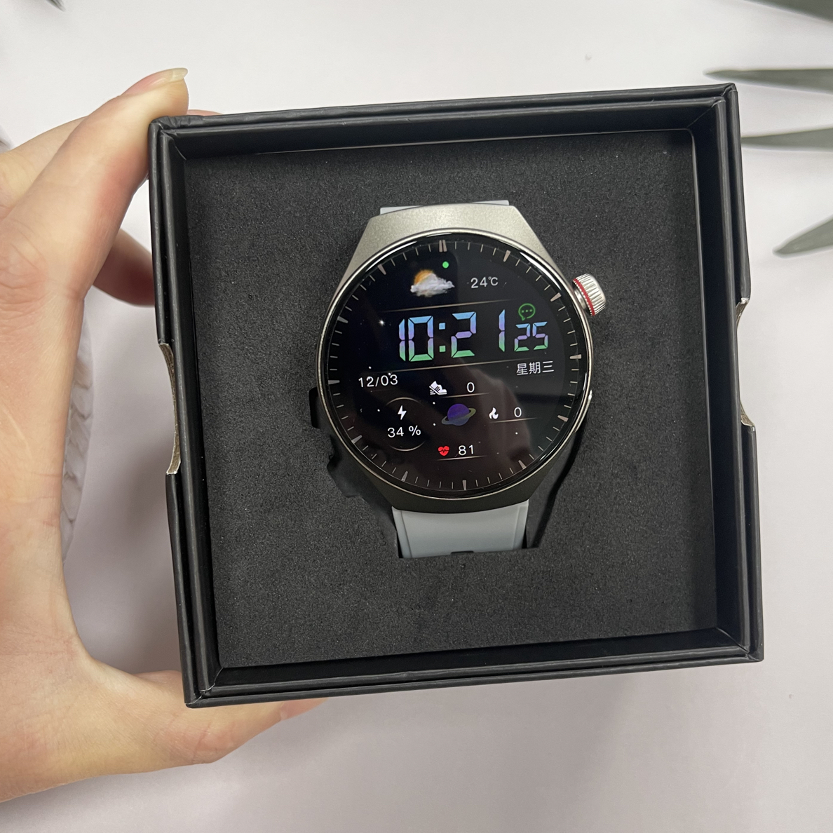 曲面屏蓝牙版智能运动手表支付宝支付NFC，全新整套