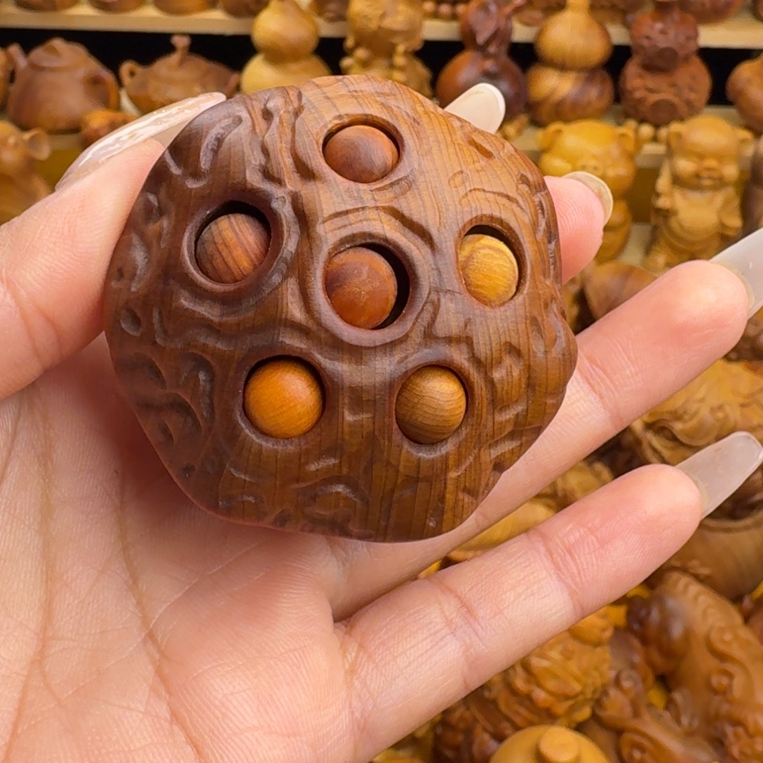 哈***喽柏木（崖柏）崖柏莲蓬，一物一拍