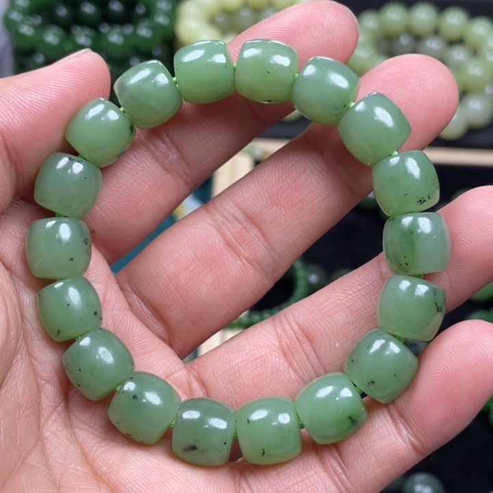 和田玉手串未镶嵌