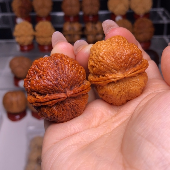 文玩核桃吊坠11古树蚂蚁开背