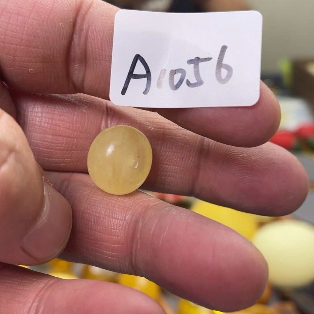 手链琥珀未镶嵌多样性发，发其中一件