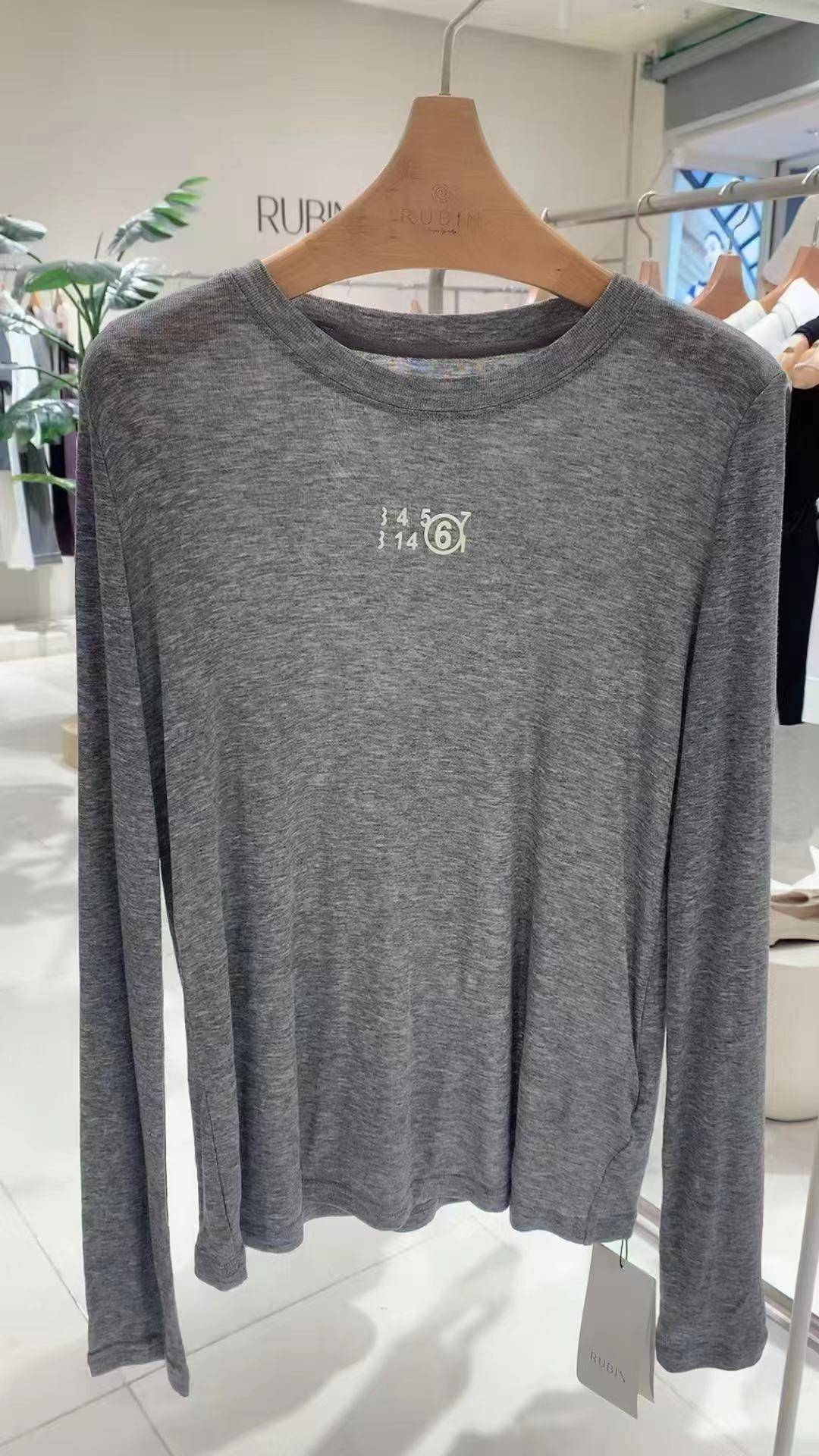 印花长袖女士女款显瘦透气长袖上衣百搭0g针织薄款T恤纯色