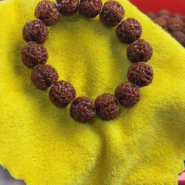 用***9吊坠金刚菩提000271