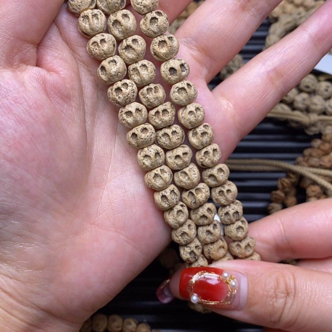 柏香籽/百香籽吊坠浮**尘