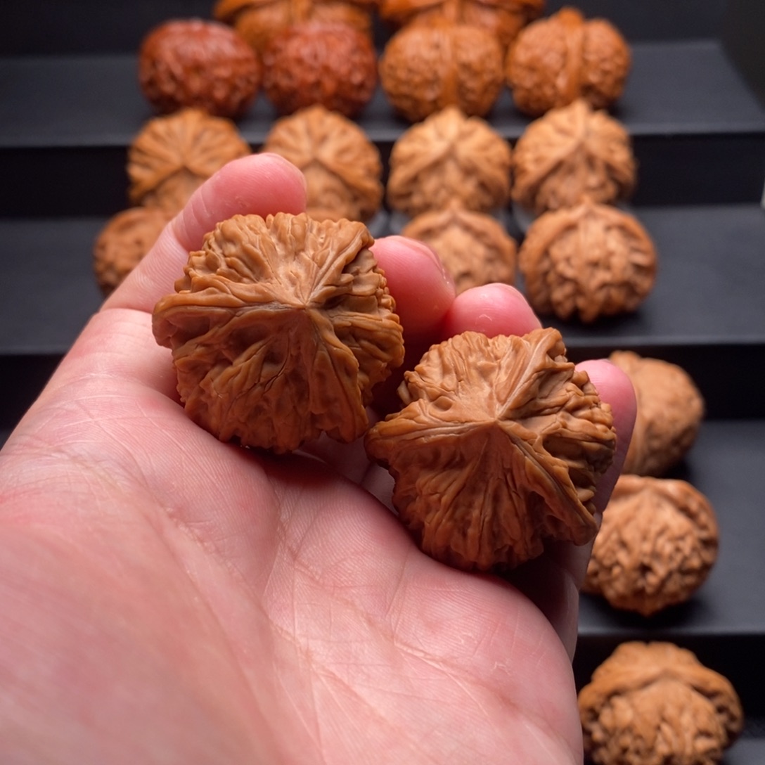 把件文玩核桃山*御龙粗筋三棱