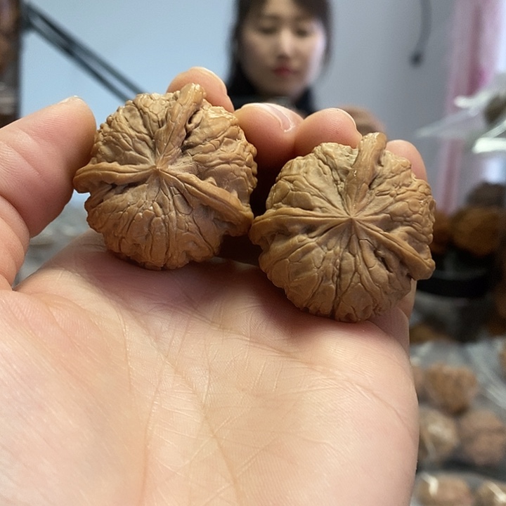 把件文玩核桃37雨花石三棱