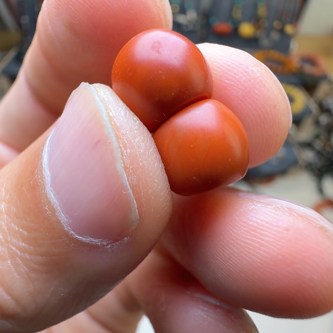 南红玛瑙颈饰未镶嵌