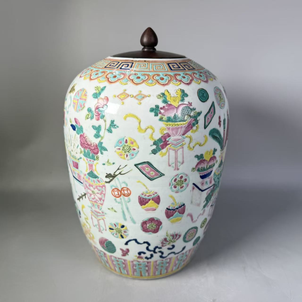SCTY2024115911清中期粉彩博古纹冬瓜罐/华夏文物商店
