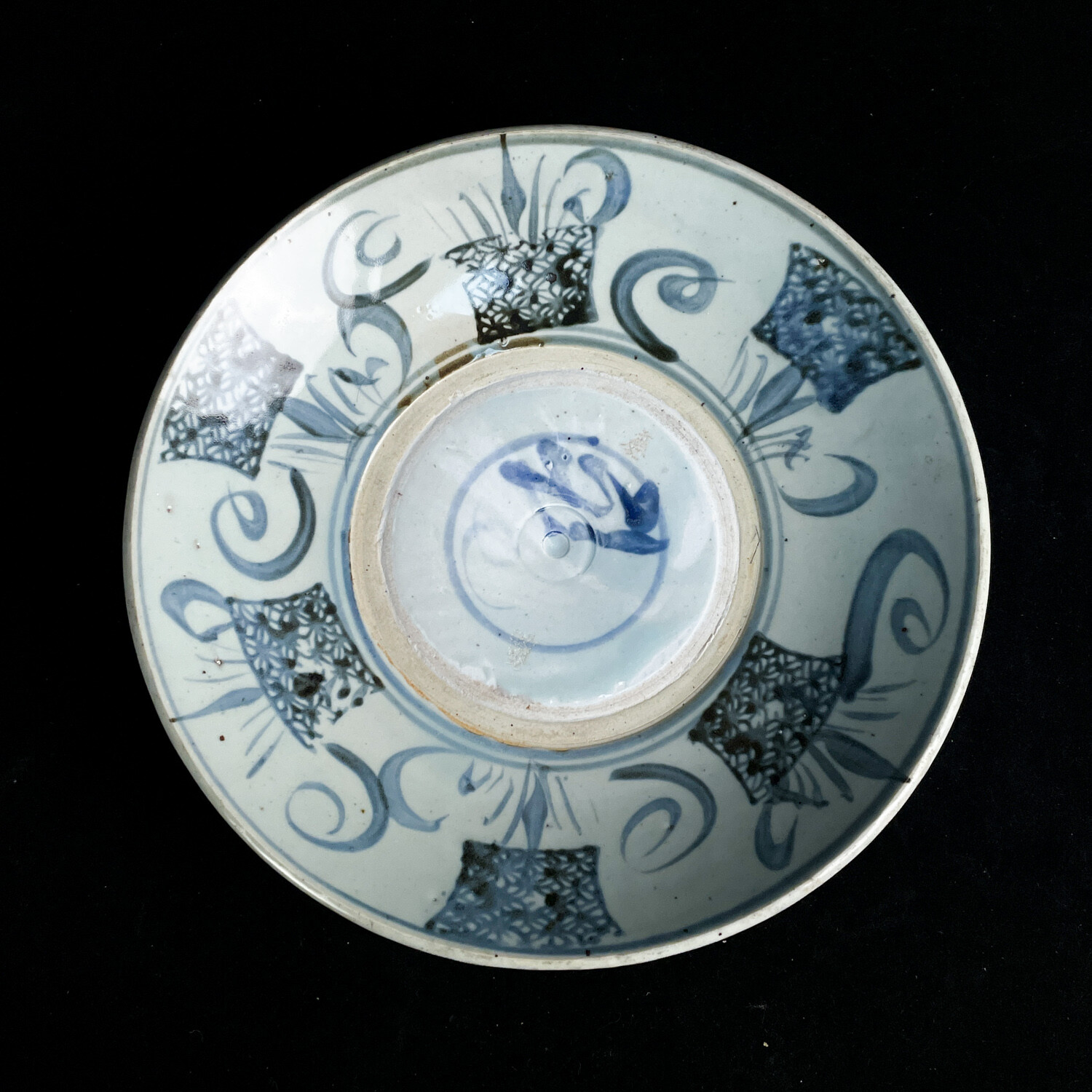 M25LY000329 - 明晚期青花福字纹盘1