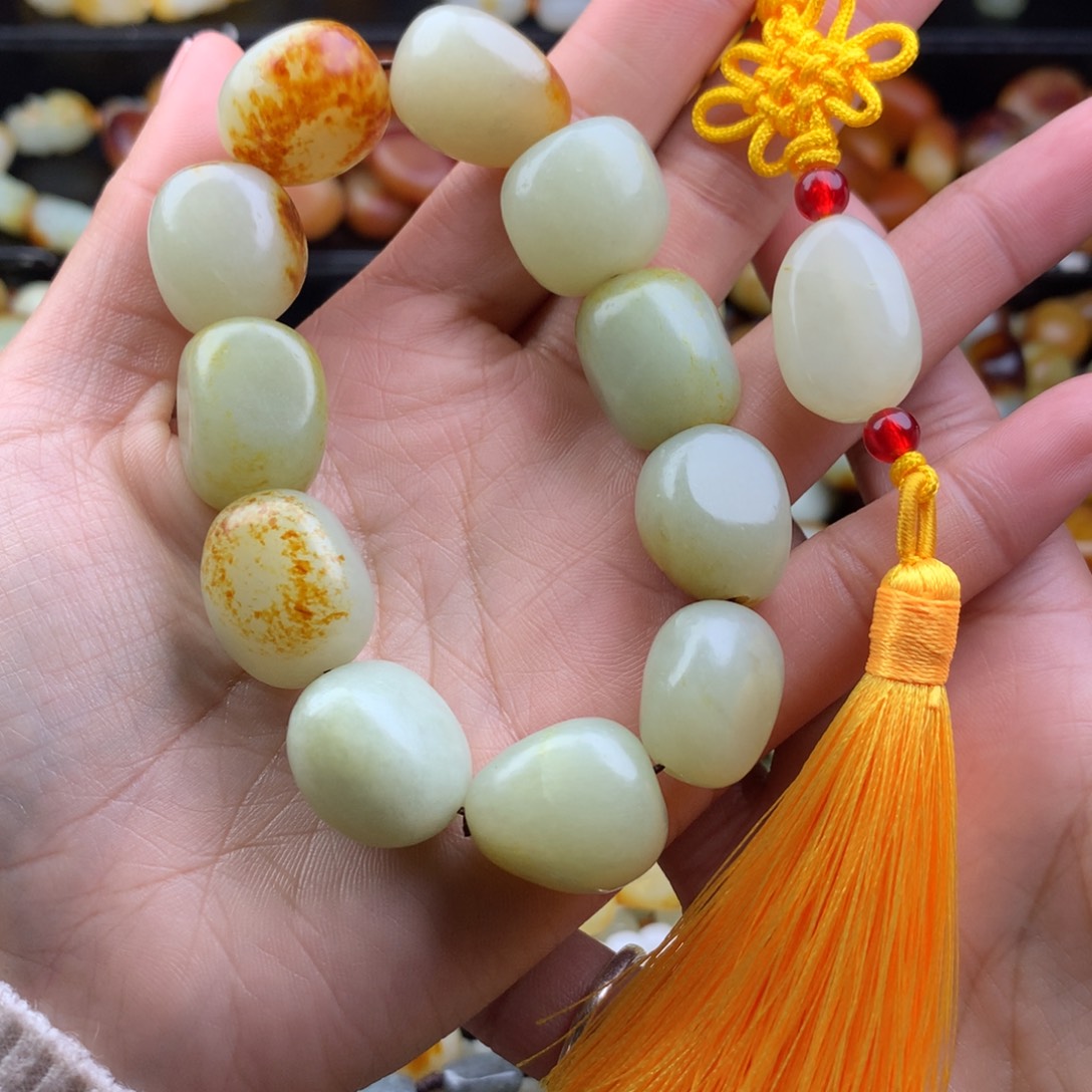 一***逝和田玉未镶嵌手链