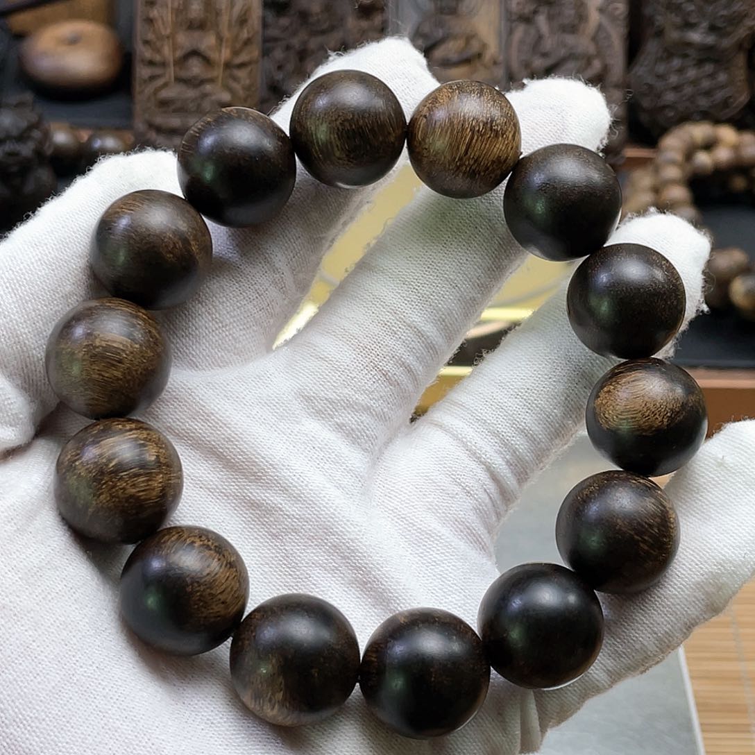 沉香手串孙*圣达拉干沉香