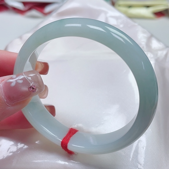 翡翠手镯未镶嵌缅甸53贵妃