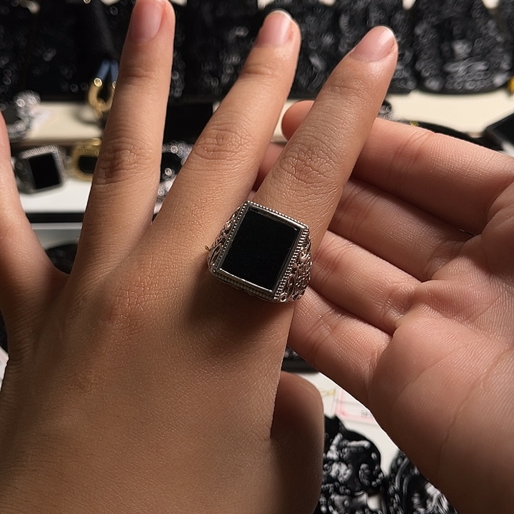 翡翠未镶嵌戒指天然缅料A货方戒A958