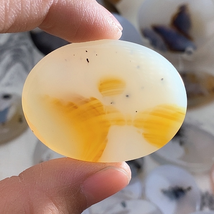 玛瑙/玉髓颈饰未镶嵌