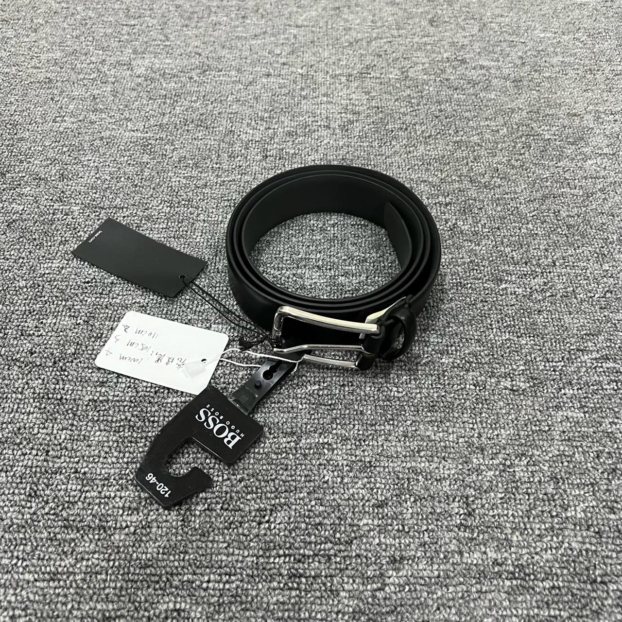 99新 HugoBoss/雨果博斯 （jp）223 BOSS 黑色漆皮腰带 110cm