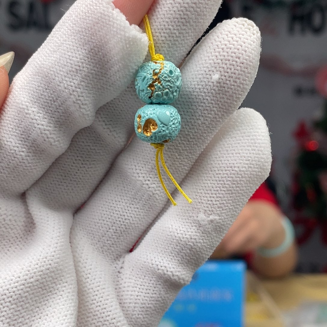 绿松石未镶嵌挂件