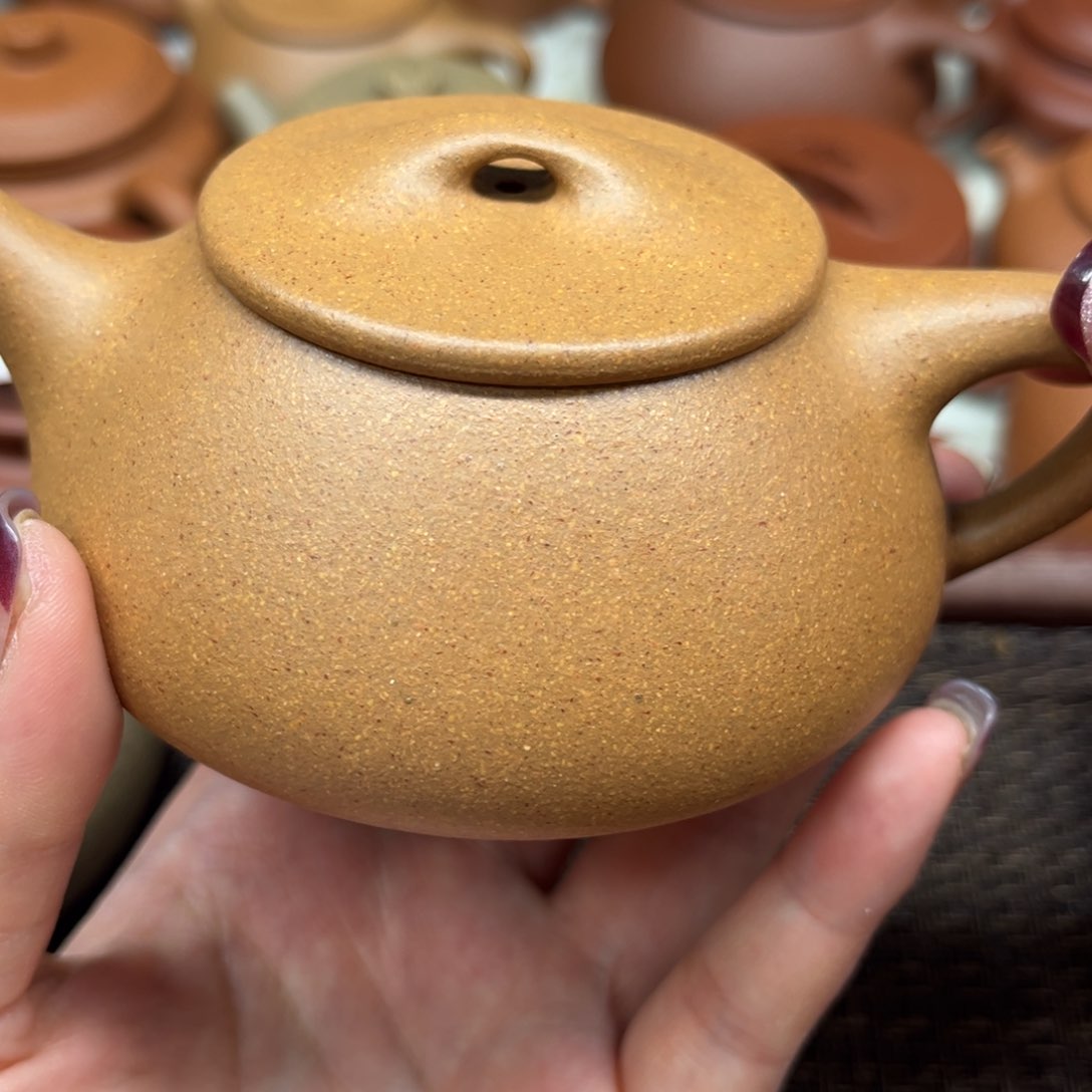 紫砂茶壶用****光微瑕，石瓢，180cc