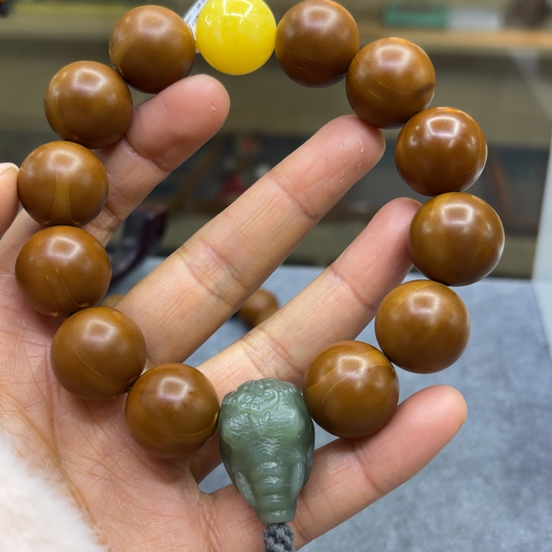 吊坠橄榄核铁核正圆手串1.85