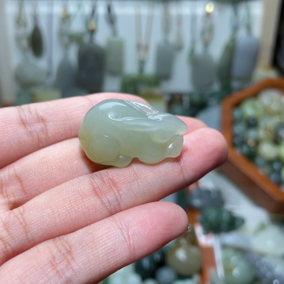 【闪购商品】和田玉颈饰未镶嵌匹**责