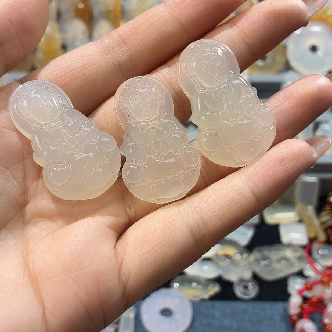 玛瑙/玉髓未镶嵌颈饰