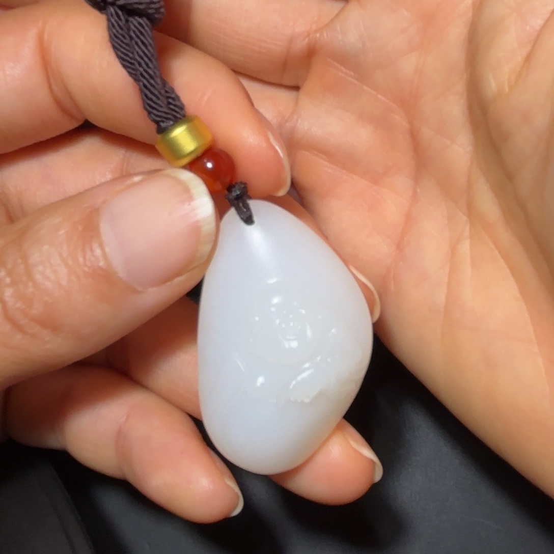 和田玉未镶嵌车挂