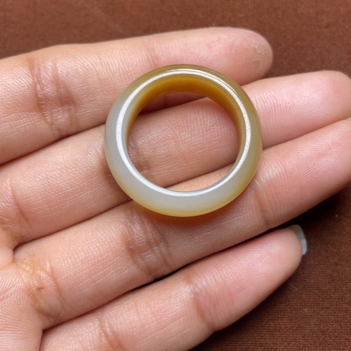 和田玉（糖玉）戒圈未镶嵌