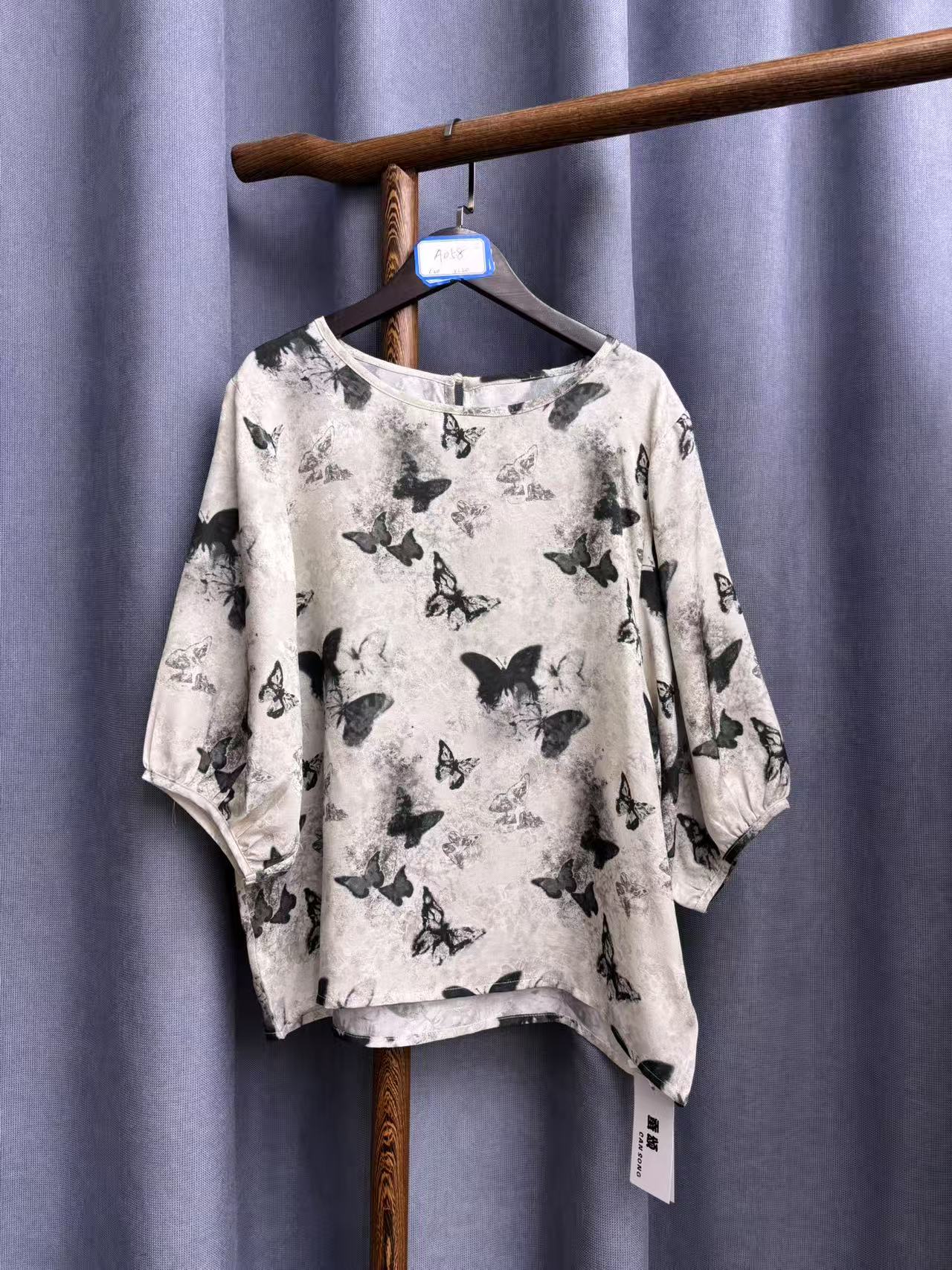 2025夏季新款休闲时尚圆领桑蚕丝花萝提花七分袖上衣女A058