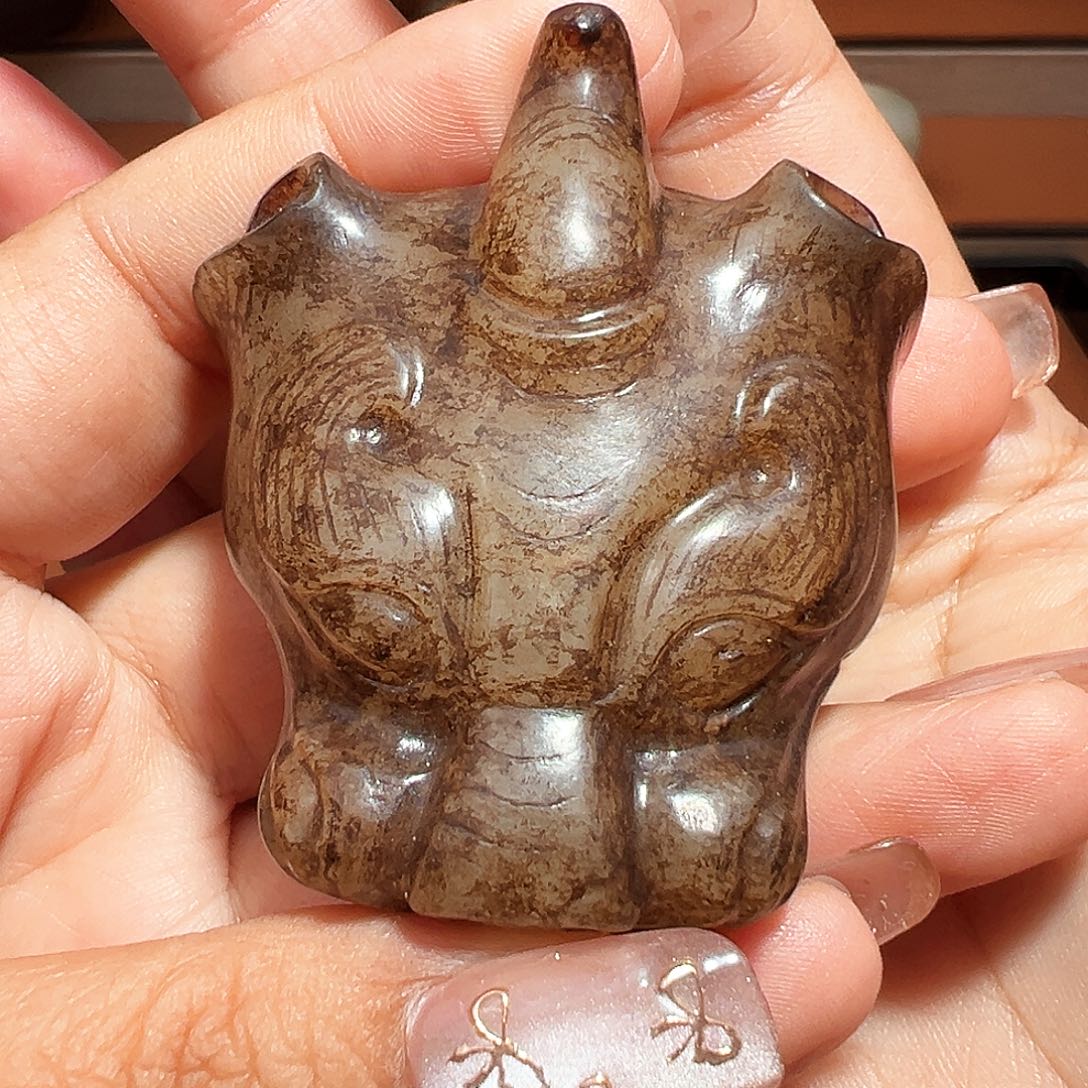 石***头和田玉未镶嵌挂件