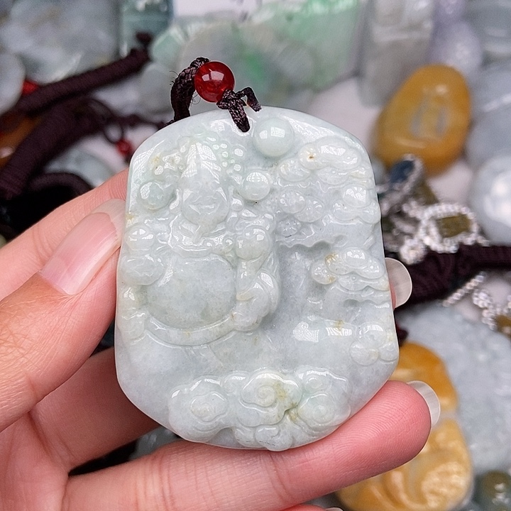 颈饰未镶嵌翡翠翡翠