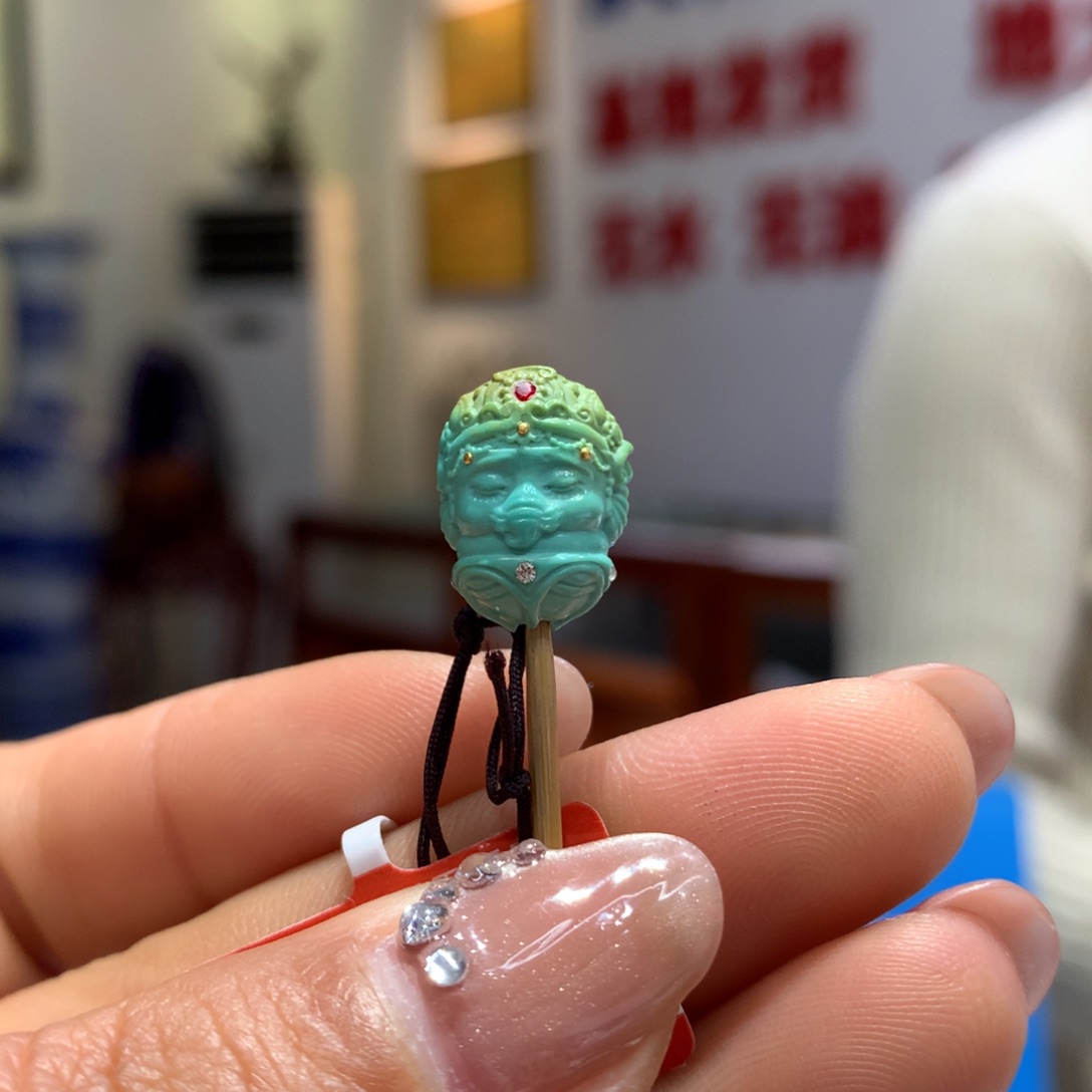 绿松石配饰未镶嵌