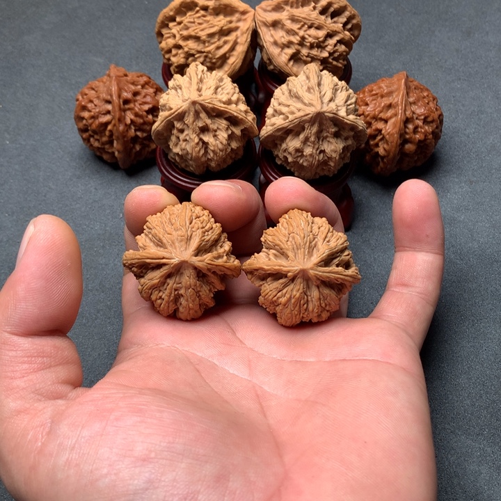 文玩核桃吊坠老款密纹文玩核桃