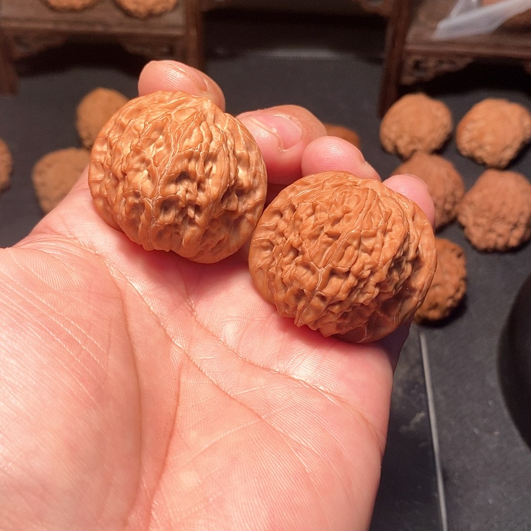 吊坠文玩核桃40尺，全品磨盘