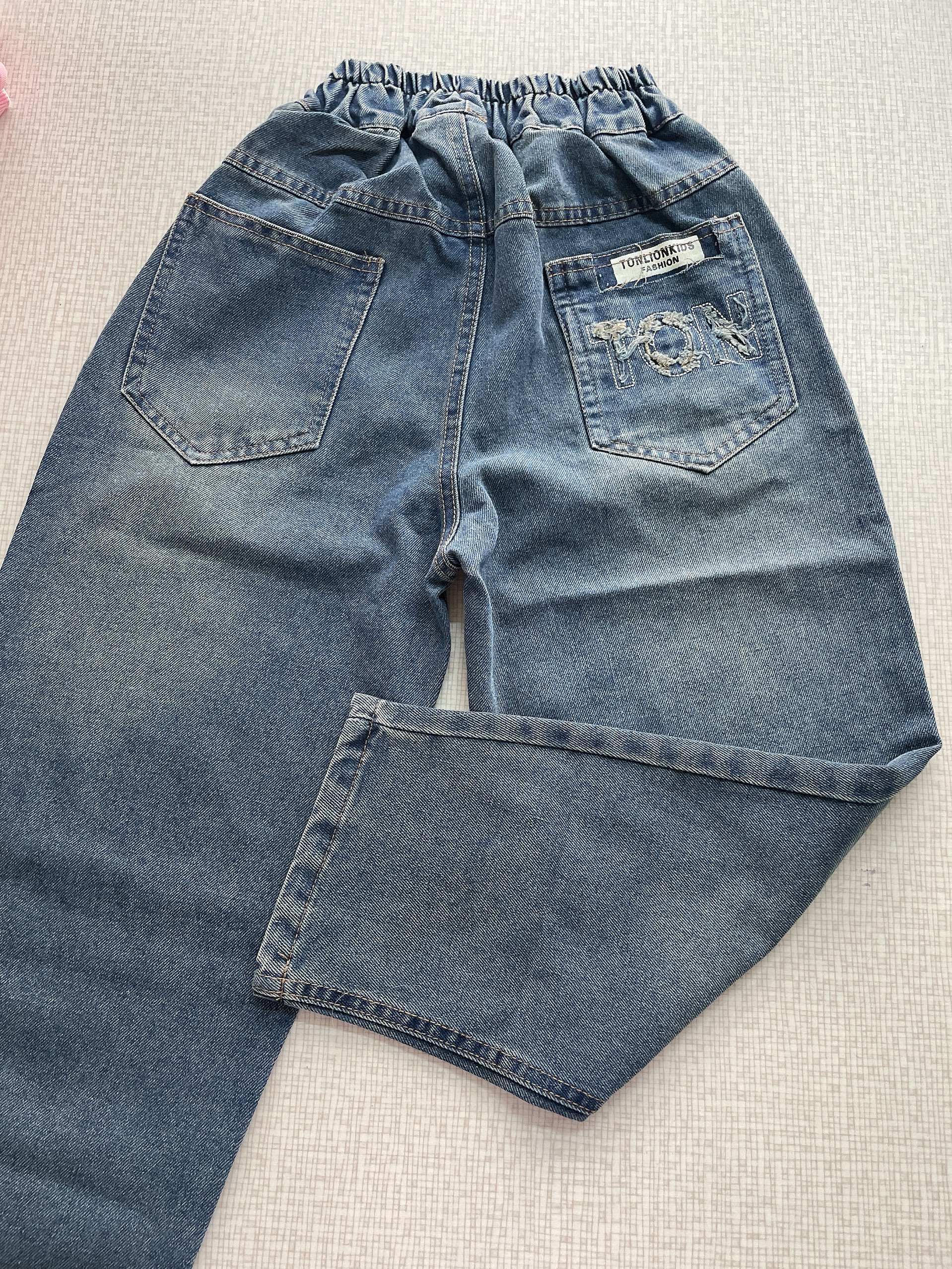 【牛仔裤K25】口袋绣字牛仔裤 品牌童装 偶有微瑕 