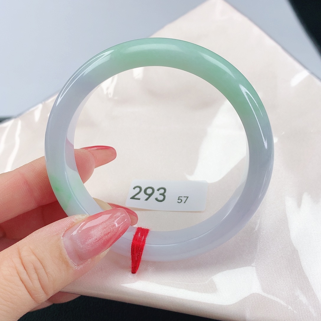 翡翠手镯未镶嵌翡翠743