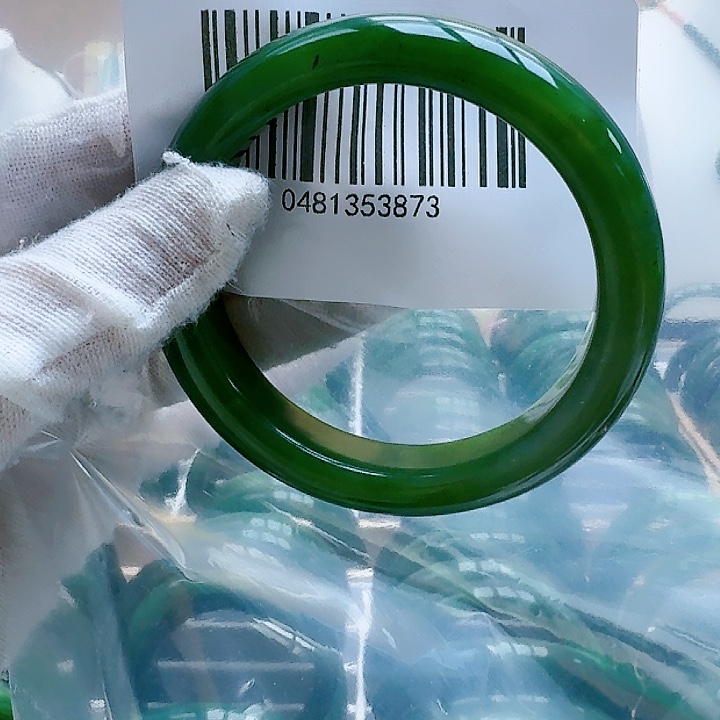 和田玉（碧玉）手镯未镶嵌58