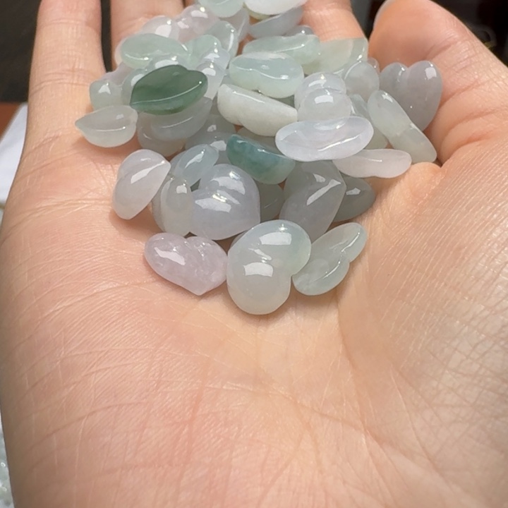 未镶嵌挂件翡翠福利1个，不包邮，拍一单邮费发货