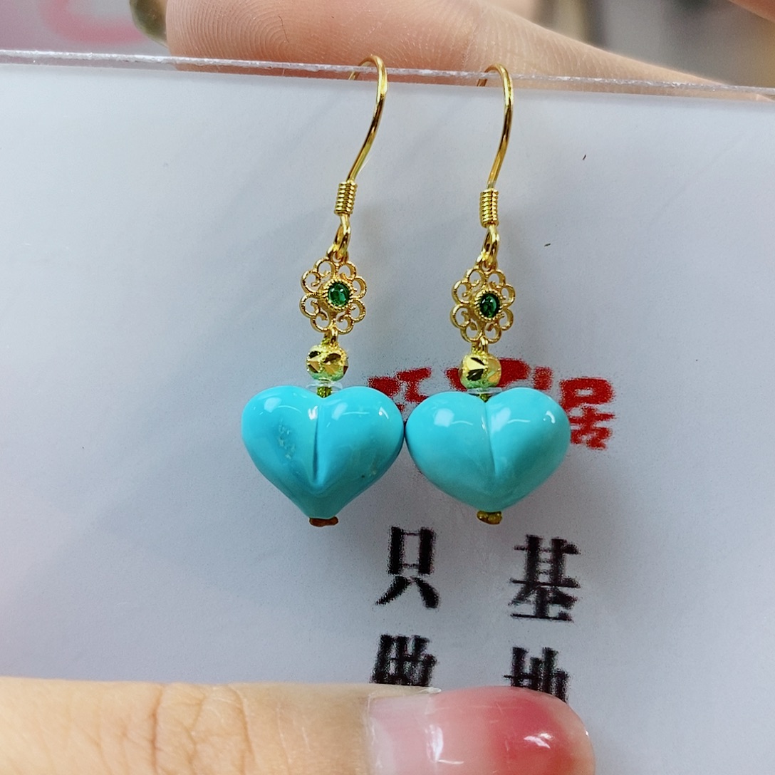 未镶嵌绿松石珠宝奇石