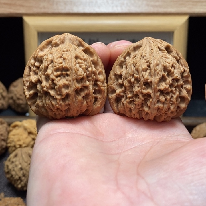 吊坠文玩核桃南疆43/41/42