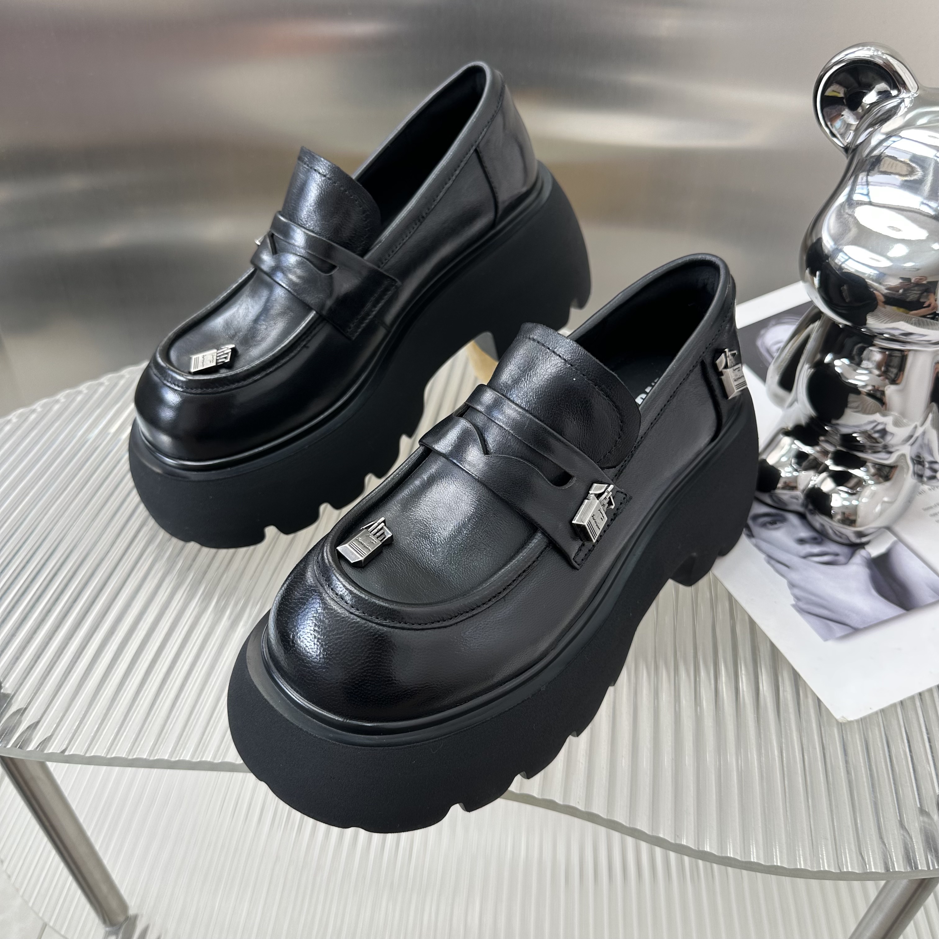 复古羊皮乐福鞋女厚底增高2025年新款松糕单鞋小皮鞋欧美乐福鞋  