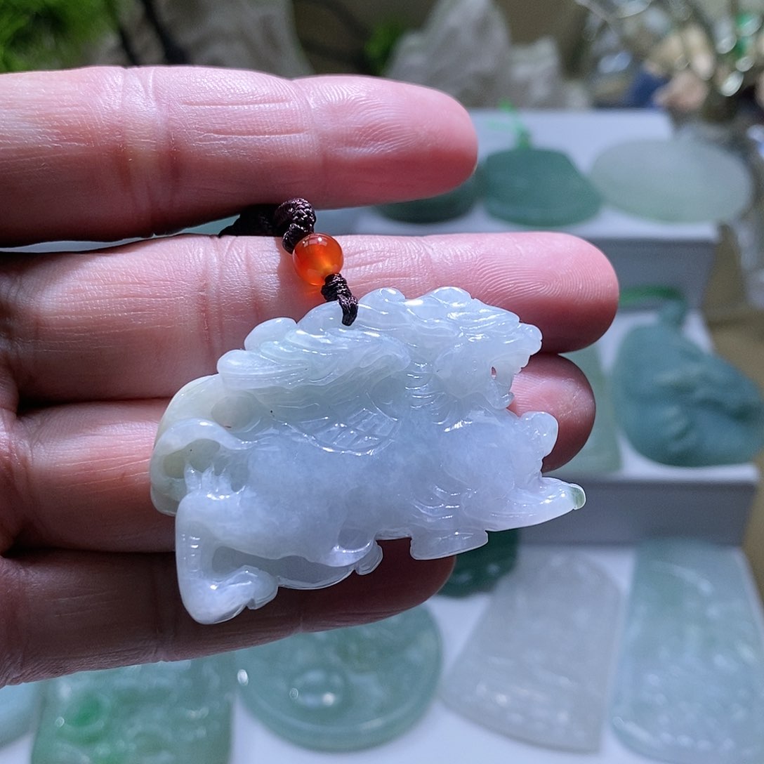 【闪购商品】翡翠颈饰未镶嵌1111111111111