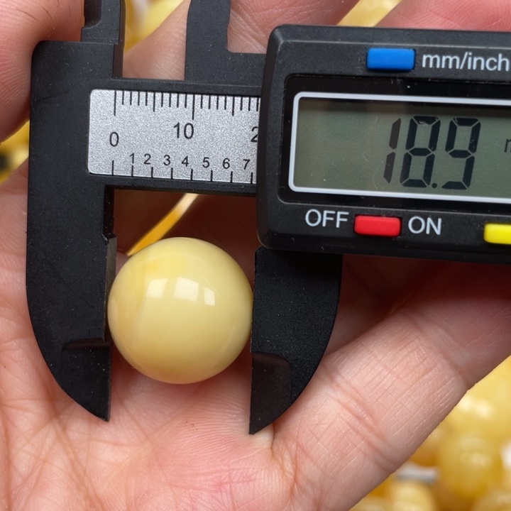 未镶嵌蜜蜡裸石蜜蜡有瑕圆珠