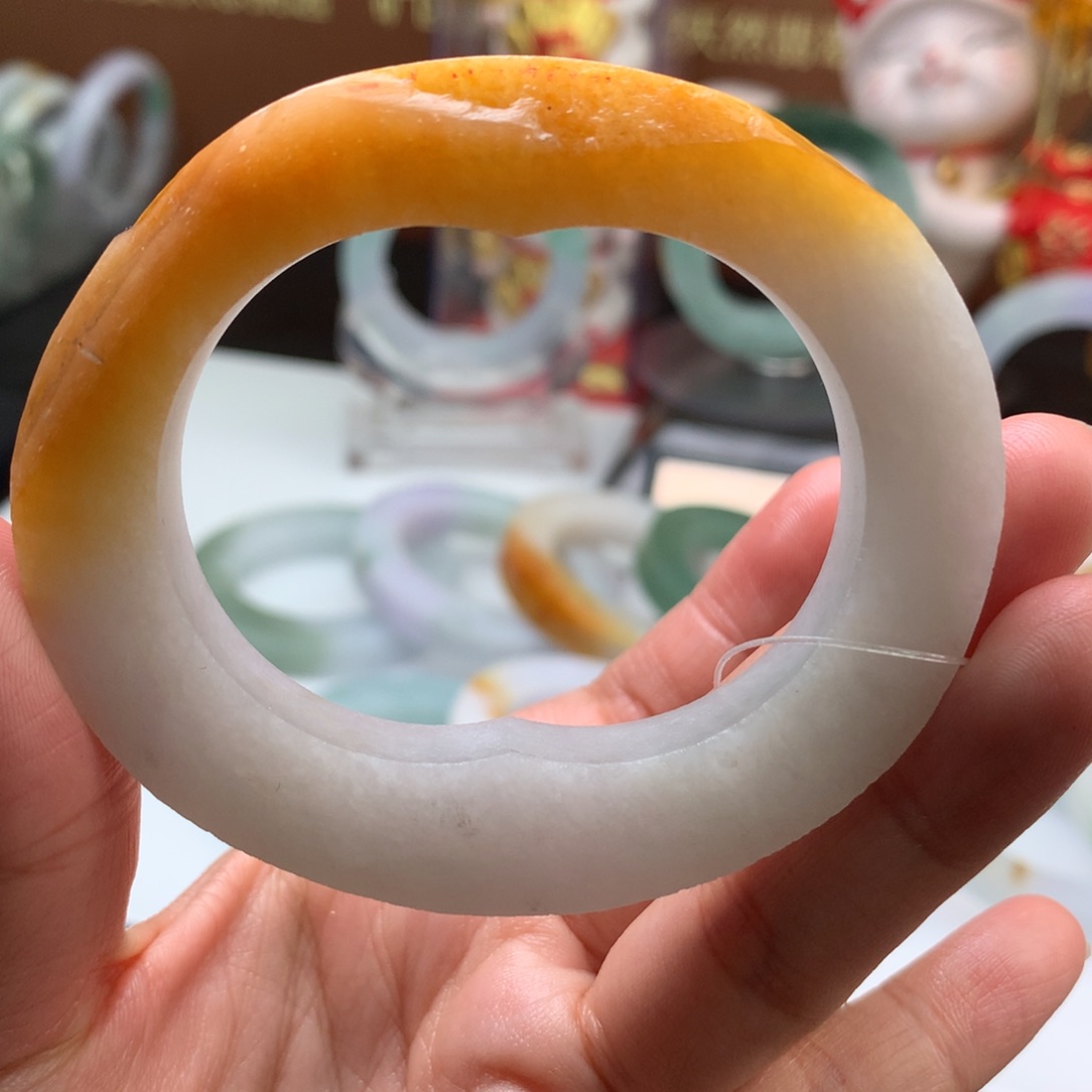 定制翡翠手镯未镶嵌
