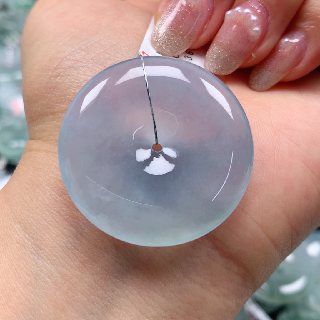 翡翠颈饰未镶嵌西**马天然翡翠