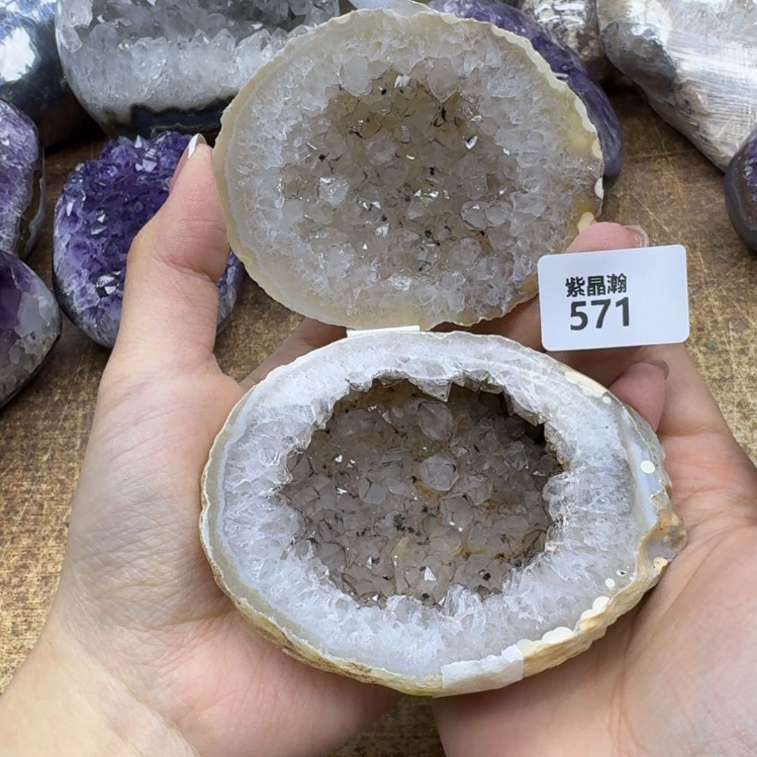 水晶大型摆件（非配饰）未镶嵌