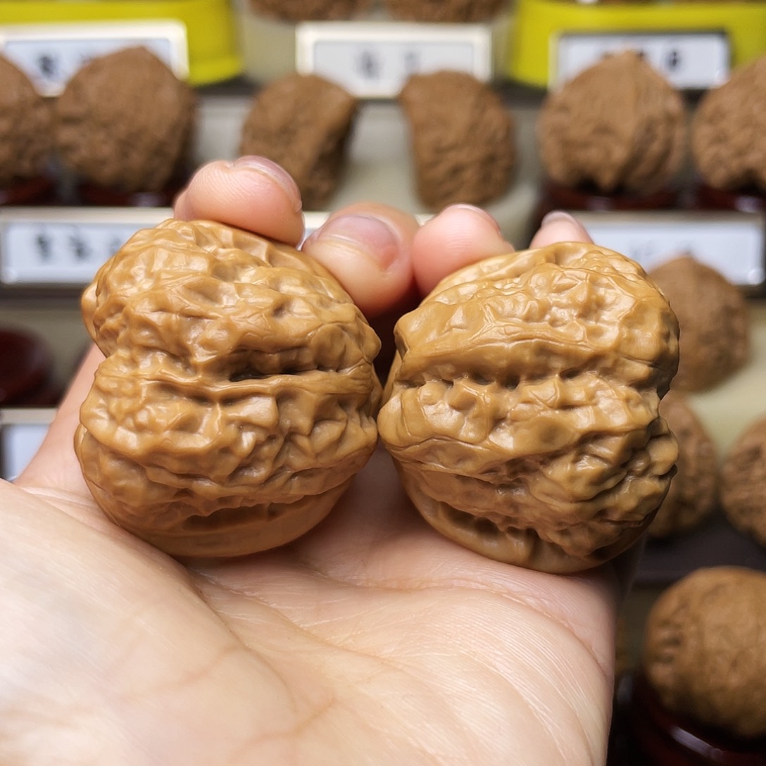 把件文玩核桃蛤蟆头37左右