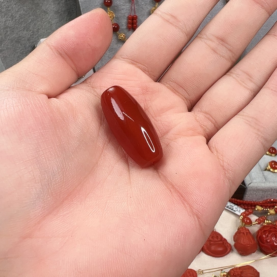 未镶嵌吊坠南红玛瑙