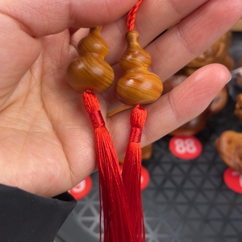 【闪购商品】柏木（崖柏）正宗太行陈化黑油葫芦一对